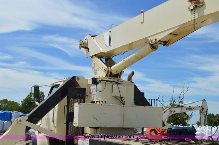 image for item F8356 2007 Sterling LT8500 crane truck