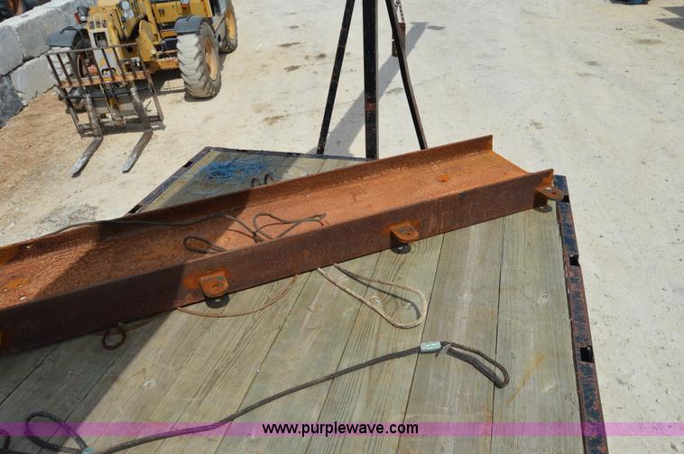 image for item F8356 2007 Sterling LT8500 crane truck