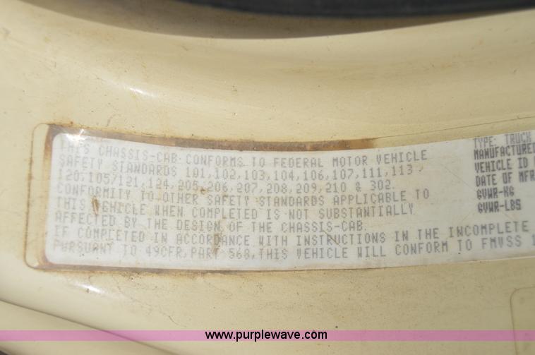 image for item F8356 2007 Sterling LT8500 crane truck