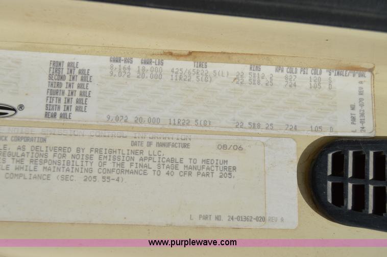 image for item F8356 2007 Sterling LT8500 crane truck