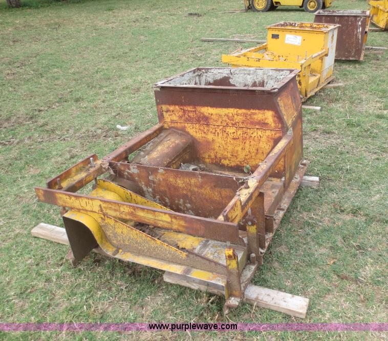 image for item G2976 Gomaco curb mules