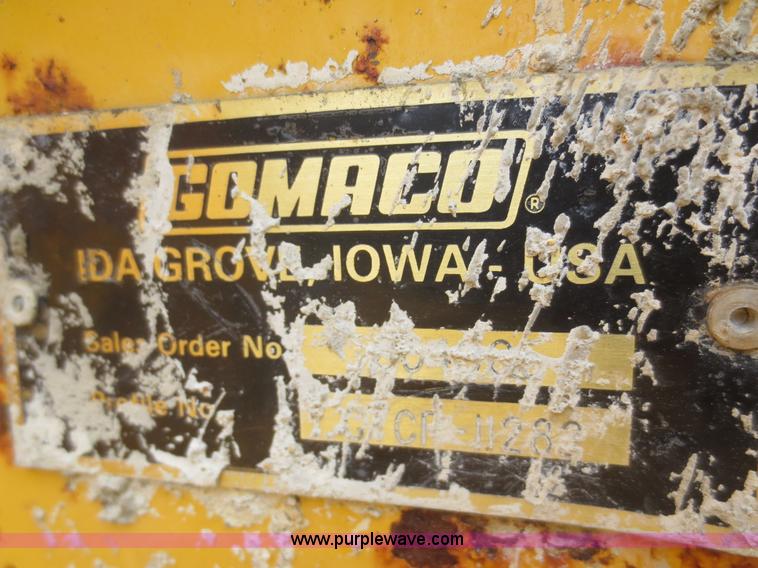 image for item G2976 Gomaco curb mules