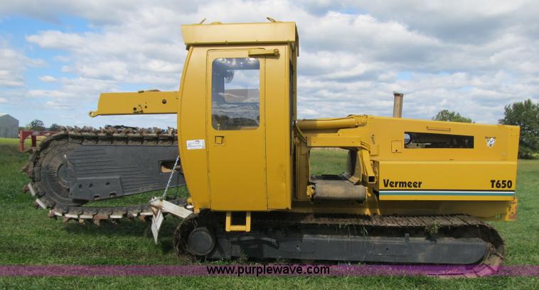 image for item G6510 1987 Vermeer T650 trencher
