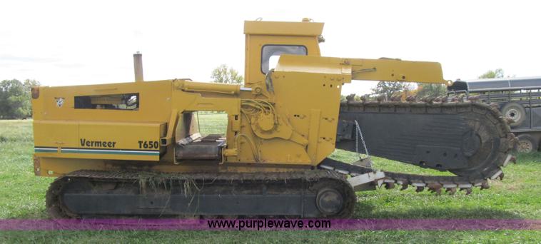 image for item G6510 1987 Vermeer T650 trencher