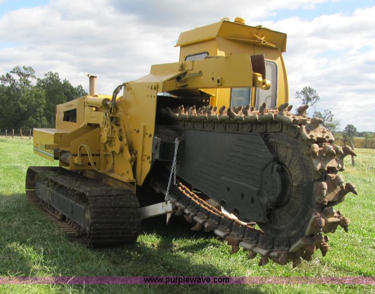 image for item G6510 1987 Vermeer T650 trencher