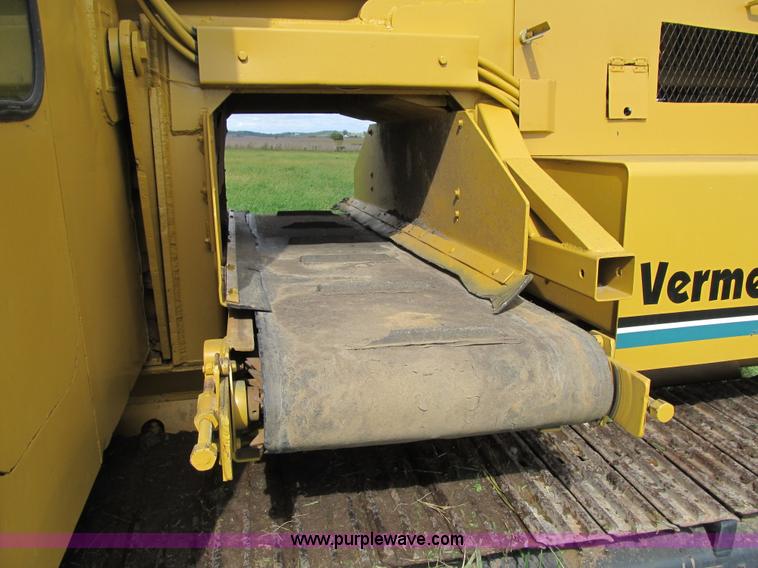 image for item G6510 1987 Vermeer T650 trencher
