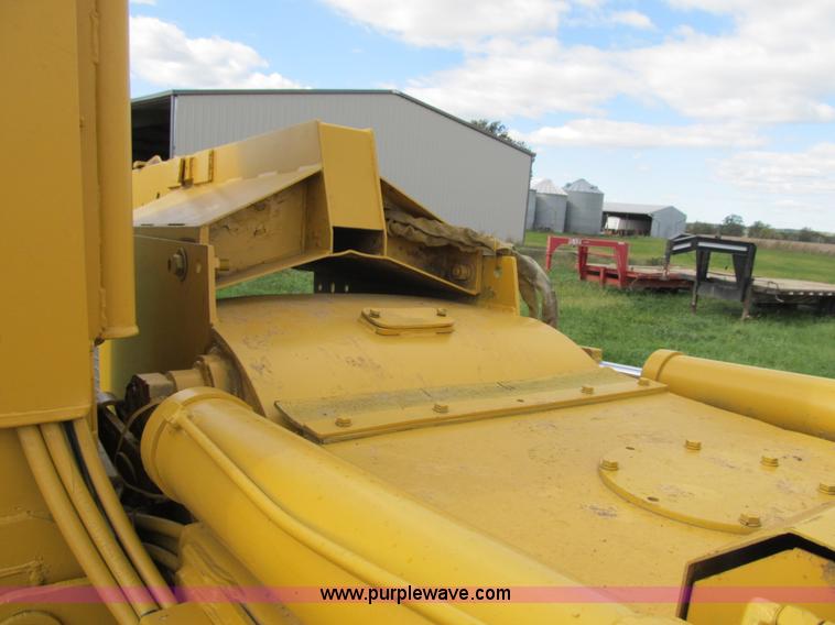 image for item G6510 1987 Vermeer T650 trencher