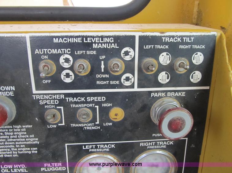 image for item G6510 1987 Vermeer T650 trencher