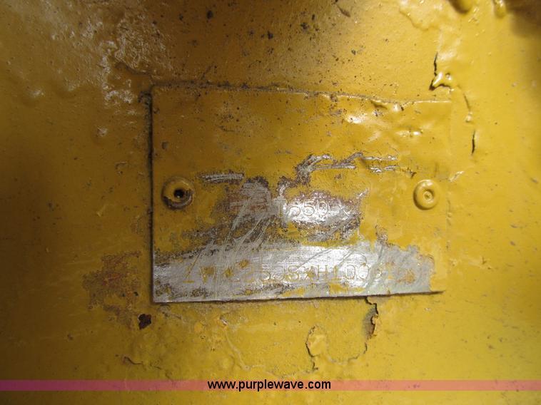 image for item G6510 1987 Vermeer T650 trencher