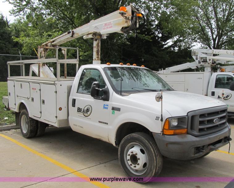 image for item G6519 1999 Ford F550 Super Duty XL bucket truck