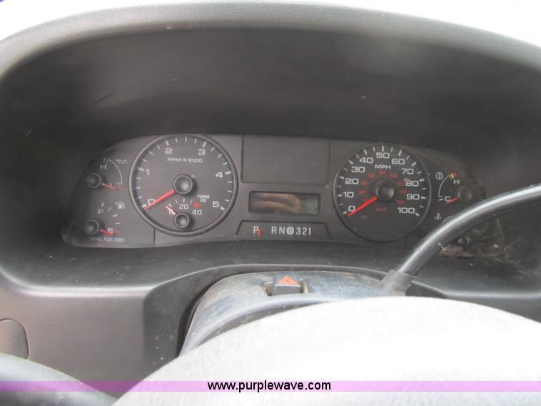 image for item G6522 2006 Ford F550 Super Duty XL bucket truck