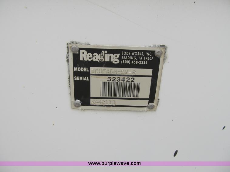 image for item G6524 2001 Ford F550 Super Duty XL bucket truck