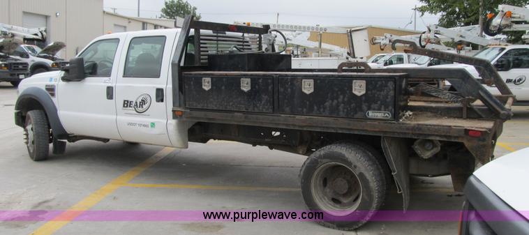 image for item G6526 2008 Ford F550 Super Duty XL Crew Cab flatbed truck