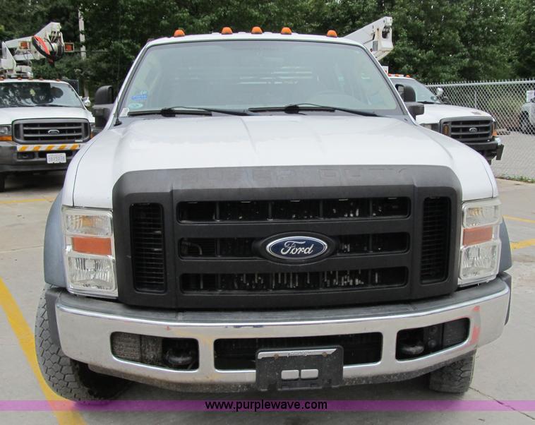 image for item G6526 2008 Ford F550 Super Duty XL Crew Cab flatbed truck