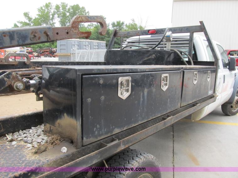 image for item G6526 2008 Ford F550 Super Duty XL Crew Cab flatbed truck