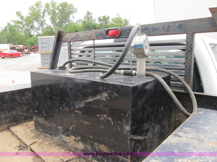 image for item G6526 2008 Ford F550 Super Duty XL Crew Cab flatbed truck