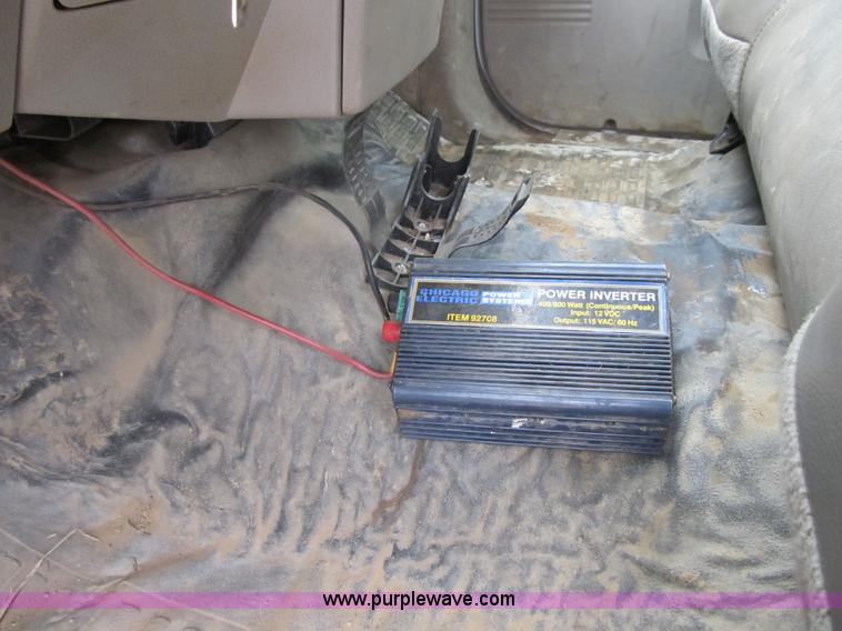 image for item G6526 2008 Ford F550 Super Duty XL Crew Cab flatbed truck