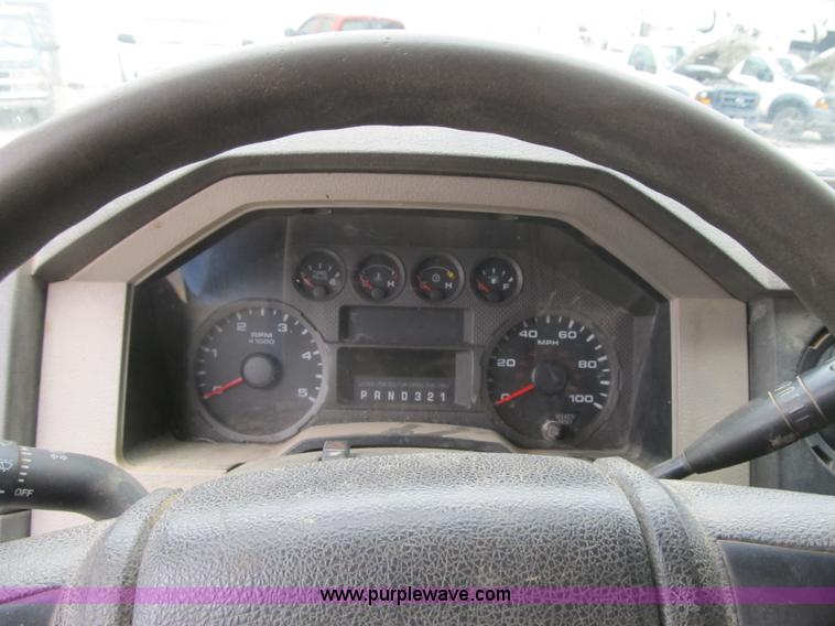 image for item G6526 2008 Ford F550 Super Duty XL Crew Cab flatbed truck