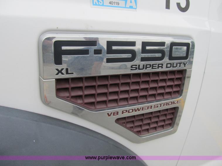 image for item G6526 2008 Ford F550 Super Duty XL Crew Cab flatbed truck