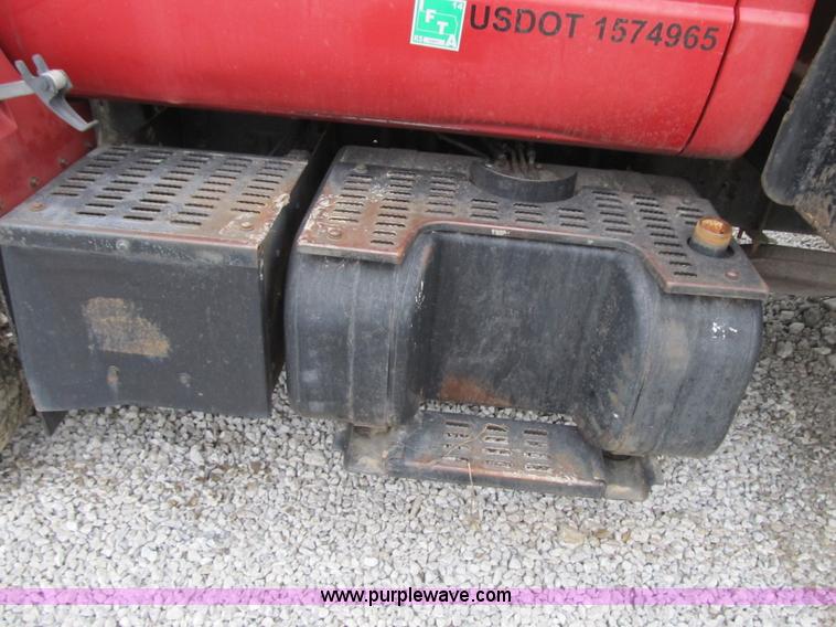 image for item G6528 1990 Chevrolet Kodiak C6500 flatbed truck