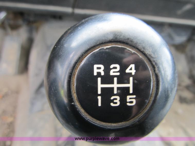 image for item G6528 1990 Chevrolet Kodiak C6500 flatbed truck