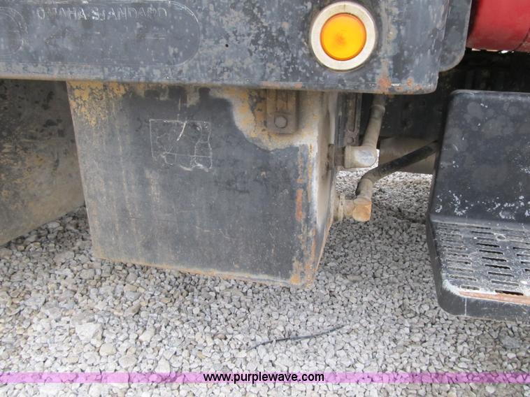 image for item G6528 1990 Chevrolet Kodiak C6500 flatbed truck