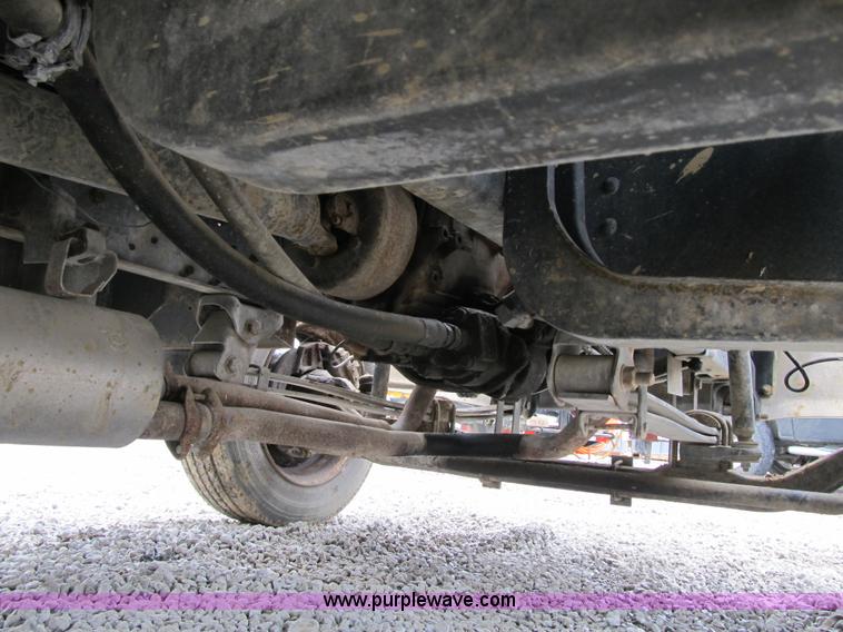 image for item G6528 1990 Chevrolet Kodiak C6500 flatbed truck