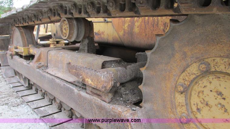 image for item G9091 1993 Case 550E long track dozer