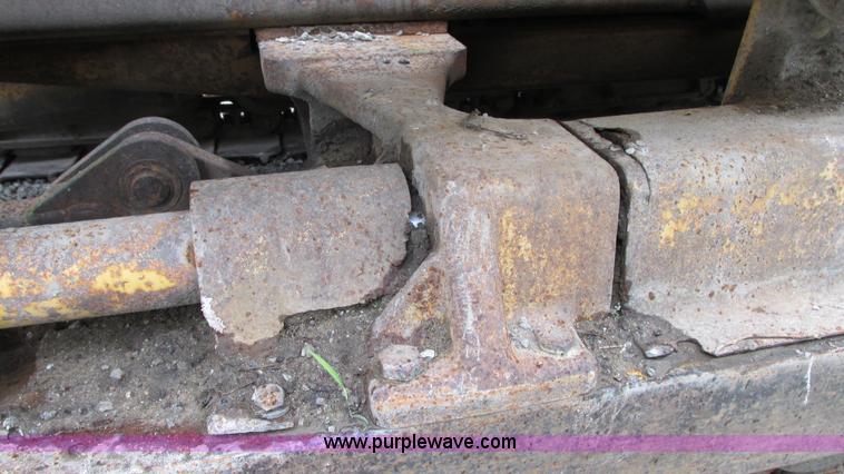 image for item G9091 1993 Case 550E long track dozer