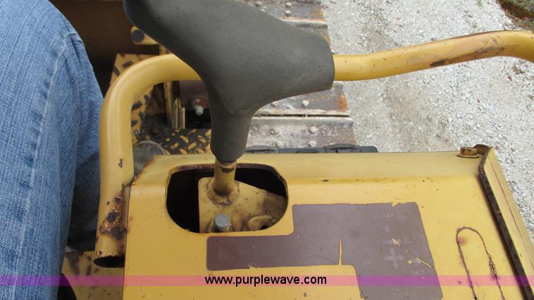 image for item G9091 1993 Case 550E long track dozer