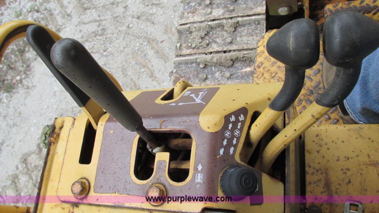 image for item G9091 1993 Case 550E long track dozer