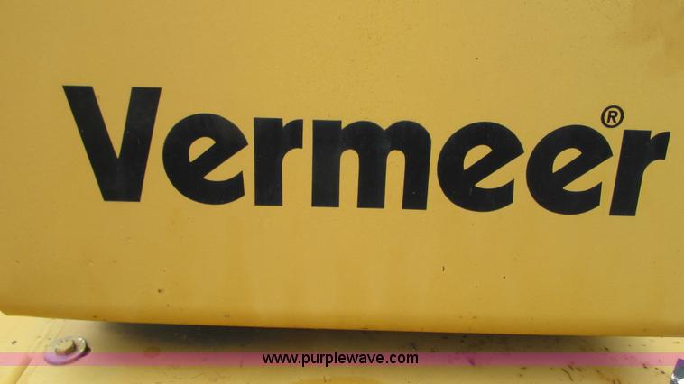 image for item G9093 1989 Vermeer V7550 cable plow