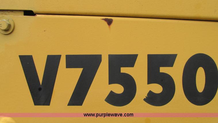 image for item G9093 1989 Vermeer V7550 cable plow