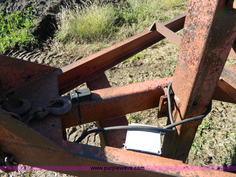 image for item H2368 1999 Belshe T-2 triple axle trailer