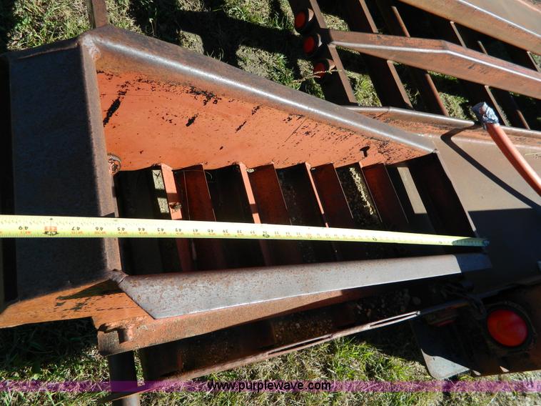 image for item H2368 1999 Belshe T-2 triple axle trailer