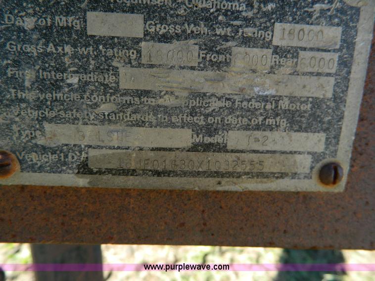 image for item H2368 1999 Belshe T-2 triple axle trailer