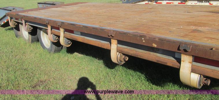 image for item H5598 2005 Belshe DT235-2EP equipment trailer