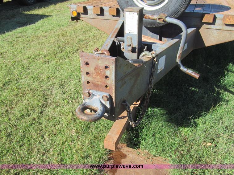 image for item H5598 2005 Belshe DT235-2EP equipment trailer