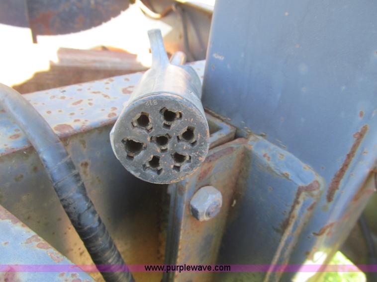 image for item H5598 2005 Belshe DT235-2EP equipment trailer