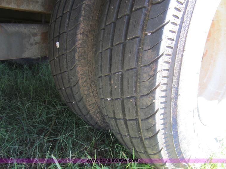 image for item H5598 2005 Belshe DT235-2EP equipment trailer