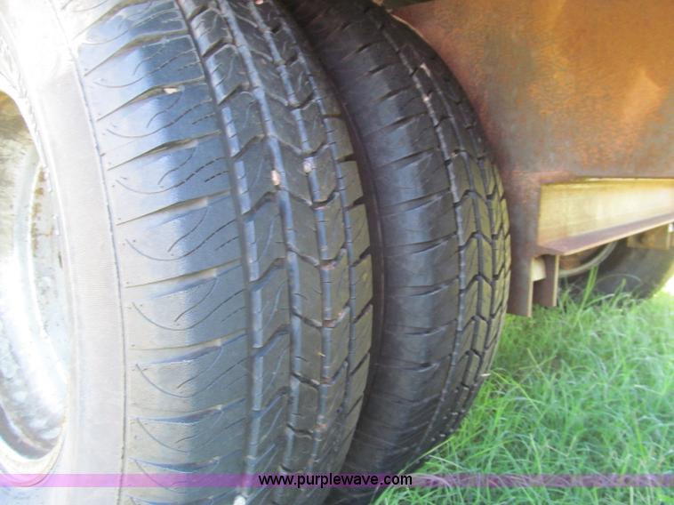 image for item H5598 2005 Belshe DT235-2EP equipment trailer