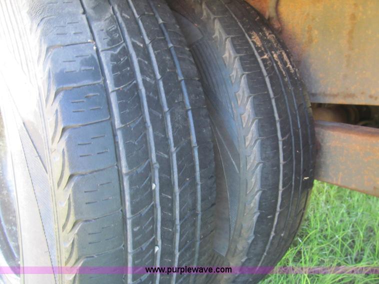 image for item H5598 2005 Belshe DT235-2EP equipment trailer