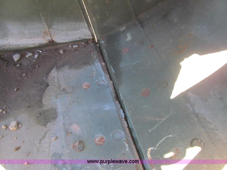 image for item H5599 Anvil Attachments MHC0100X036 clamshell bucket