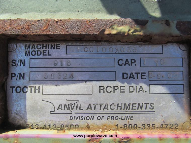 image for item H5599 Anvil Attachments MHC0100X036 clamshell bucket