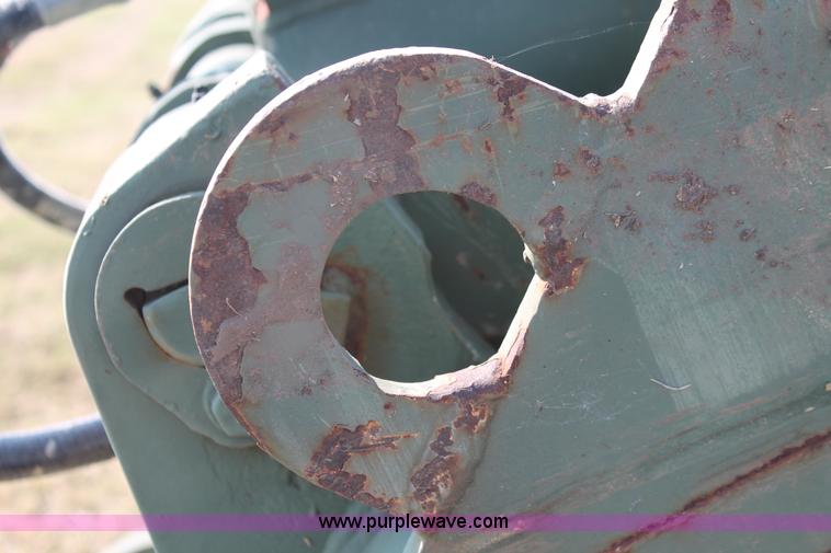 image for item H5599 Anvil Attachments MHC0100X036 clamshell bucket