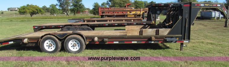 image for item H5601 2004 Target gooseneck trailer