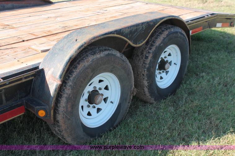 image for item H5601 2004 Target gooseneck trailer