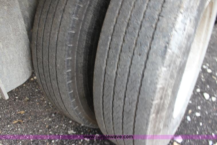 image for item H8824 2001 Clement pup dump trailer