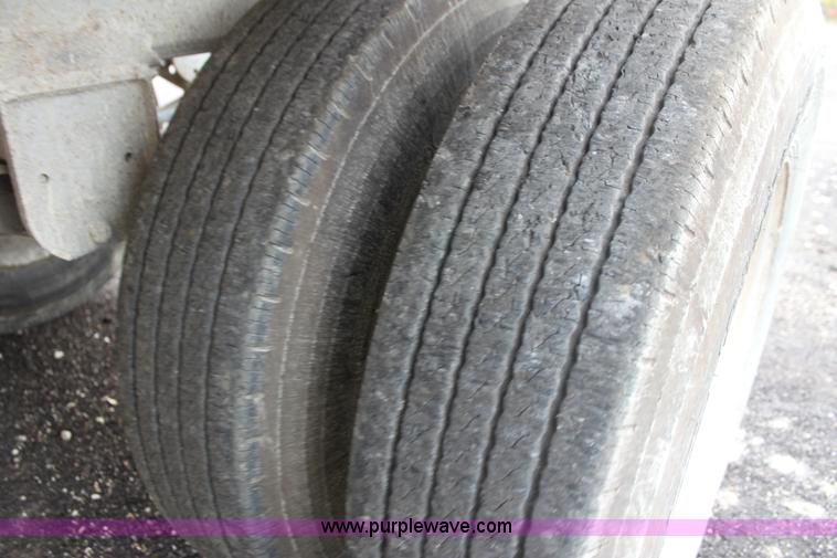 image for item H8824 2001 Clement pup dump trailer