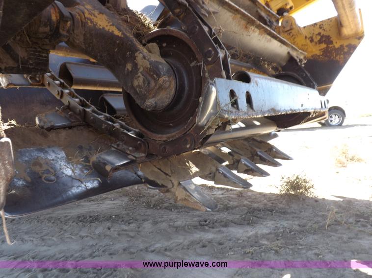 image for item H9066 1990 Caterpillar 615C elevating scraper